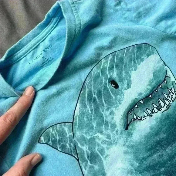 Lands End- Kids Tee- Shark and Gradient Blue- Medium (5/6) - Picture 2 of 4